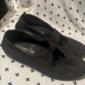 Arcopedico Women’s Loafers Size 42